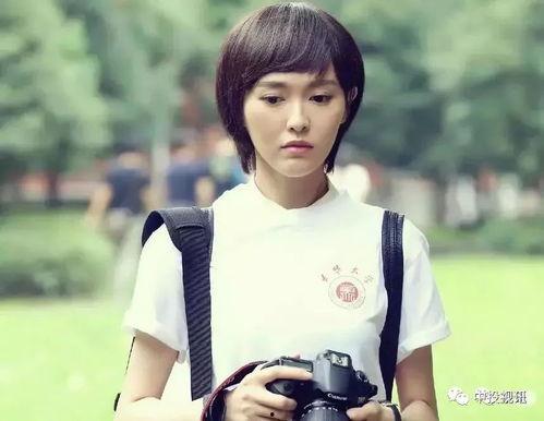 讲解娱乐圈吃瓜的那个美国女博主,揭秘明星幕后故事