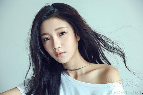 陈娅安生活照,揭秘明星私下的真实魅力